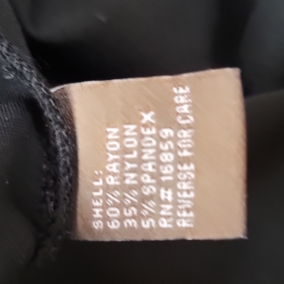 J. McLaughlin Black Skirt Size 6 EUC - Picture 9 of 9